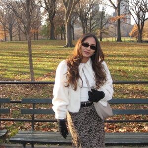 Meet your Posher, Ann